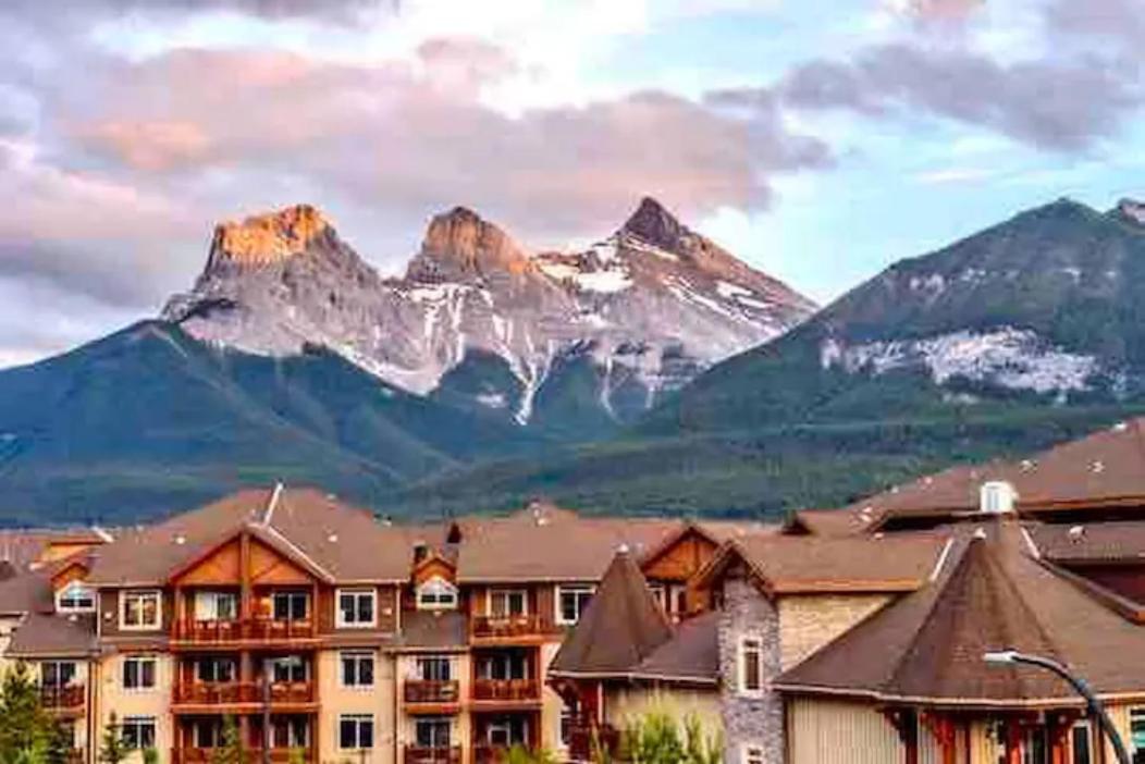 Falcon Crest Lodge 1 Bedroom Condo With Gym & Hot-Tubs & Mountain View Canmore Eksteriør bilde
